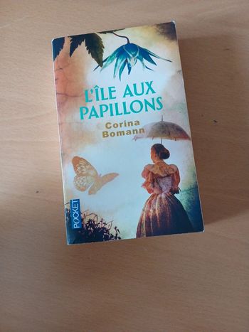 L'ile au papillons corina bomann