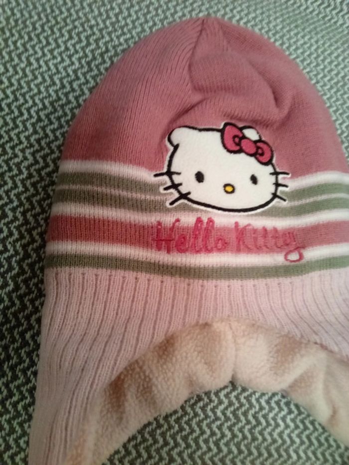 Bonnet/Chapka "Hello Kitty"- T. 3/4 ans - photo numéro 6