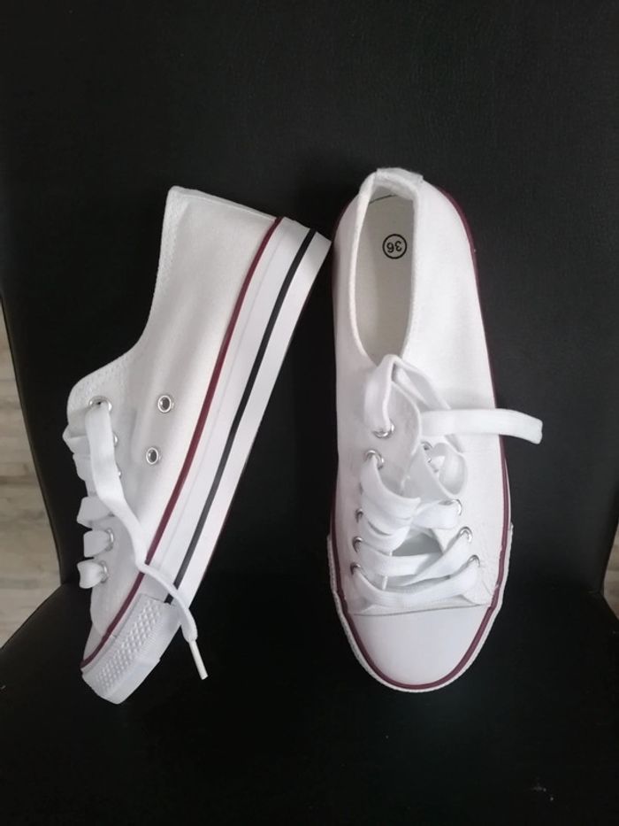 Basket en toile NEUVES taille 36 - photo numéro 3