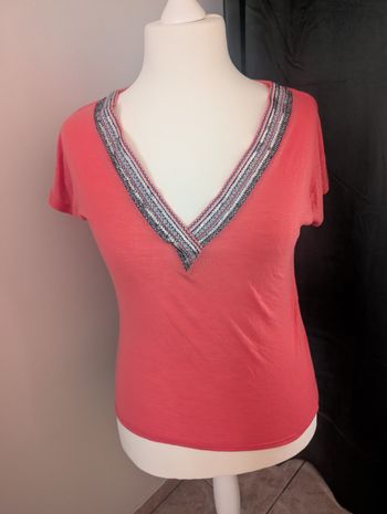 Tee shirt