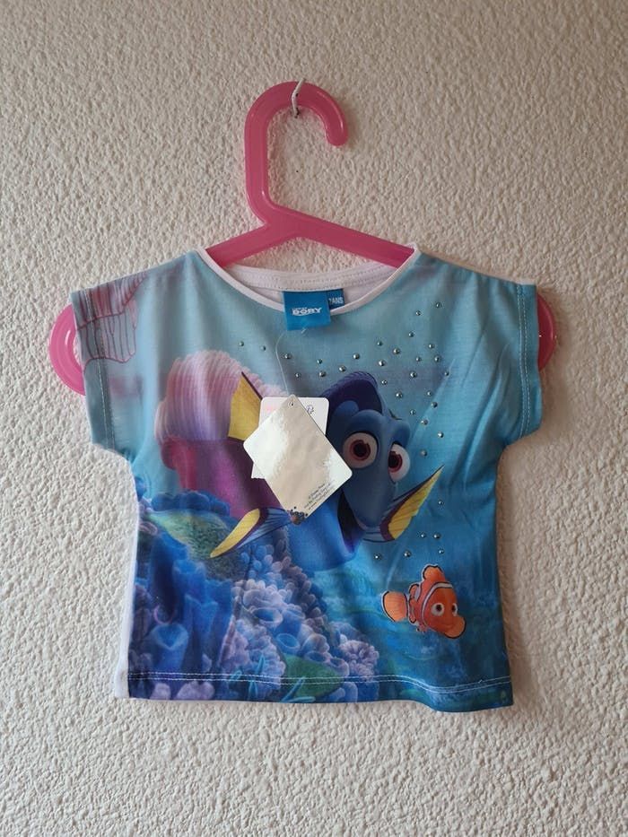 tee-shirt bleu Le monde de dory Disney