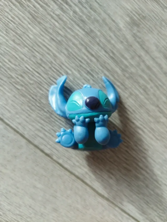 Lot figurines Stitch - photo numéro 5