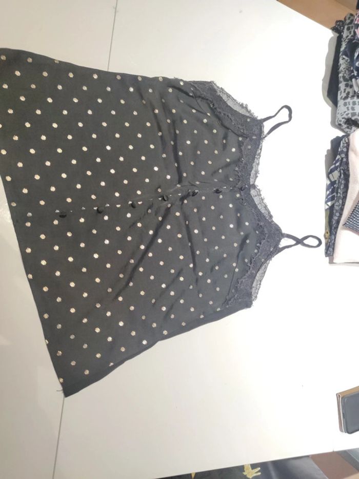 Débardeur noir or dentelle taille M camaïeu