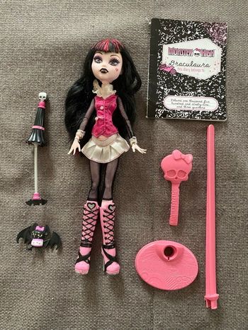 Poupée Draculaura 