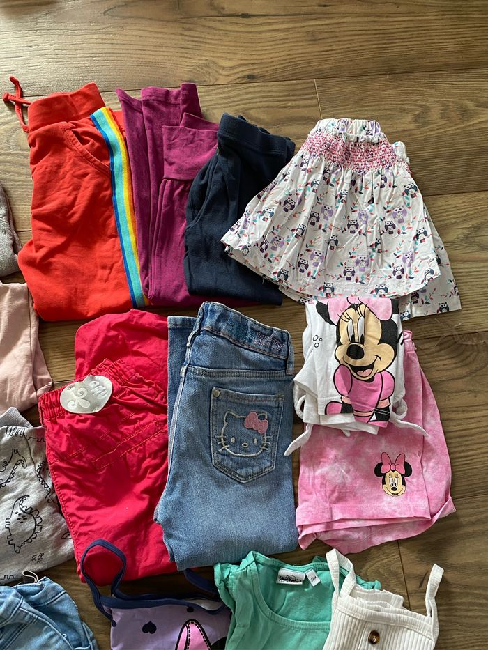 Lot 18 vêtements fille  24 mois - photo numéro 4