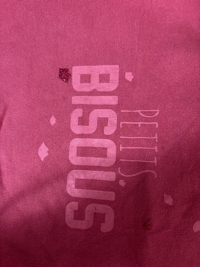 Sweat bisous - photo numéro 3