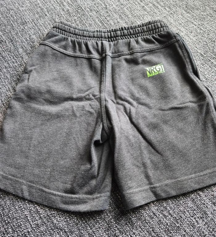 Short Intersport 10 ans - photo numéro 2