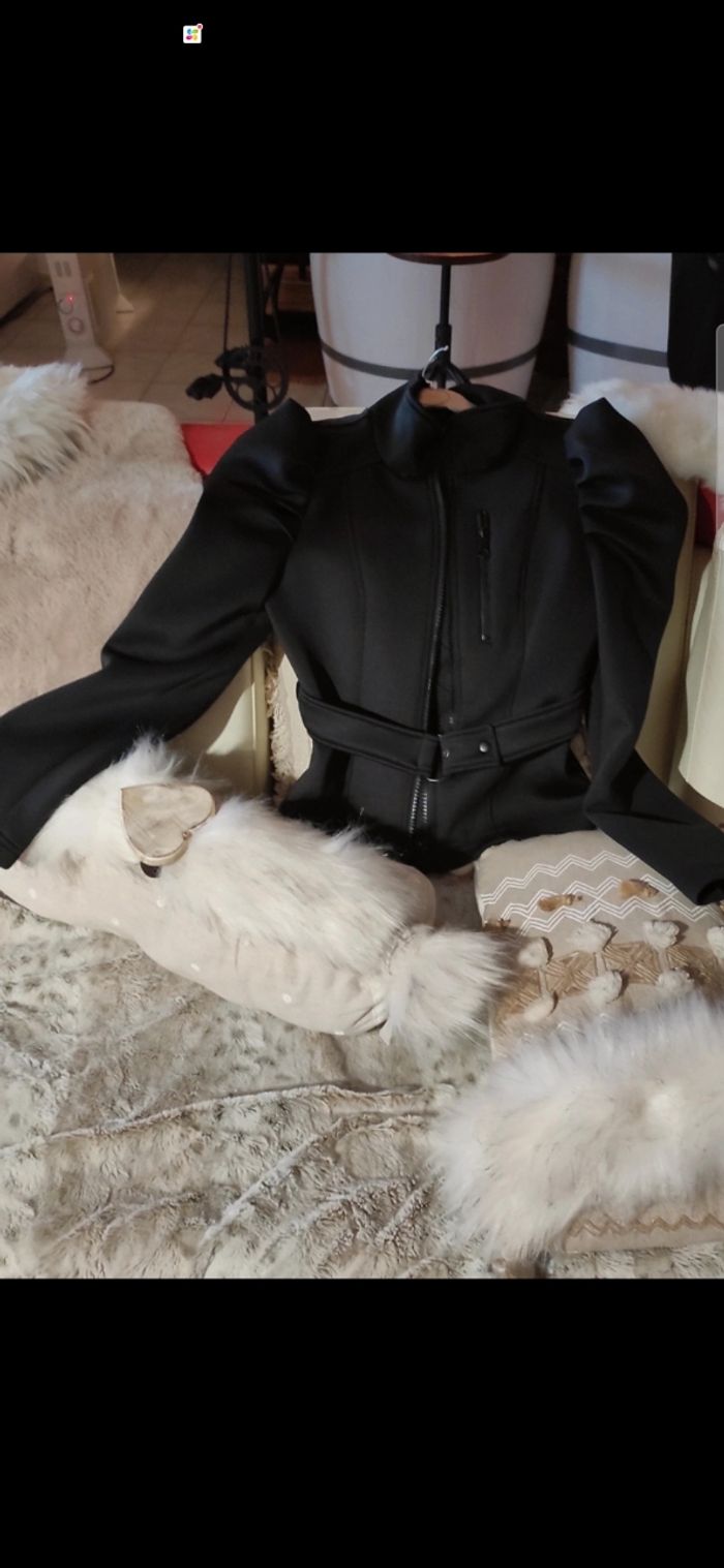 Superbe veste. - photo numéro 2