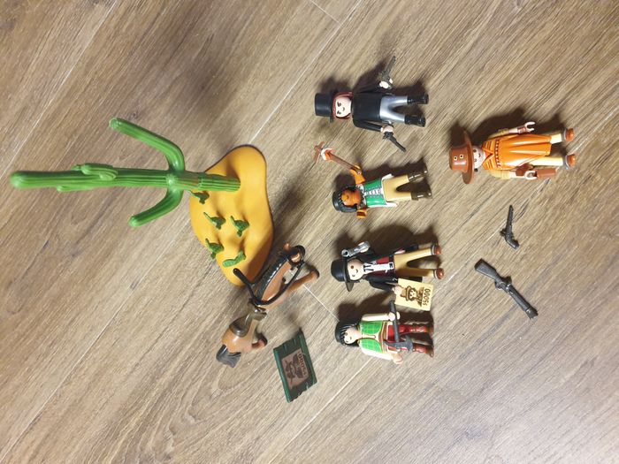 Playmobil - Cow boy et indiens