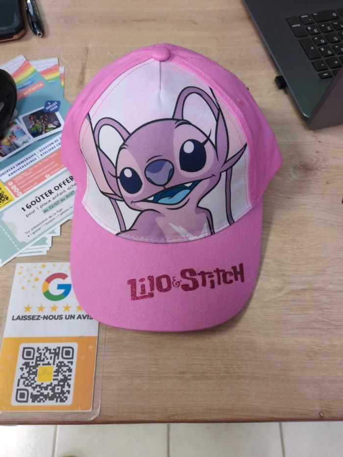 Casquette Disney stitch taille 54