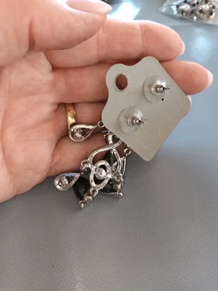 Boucle fantaisie pendante argenté - photo numéro 3