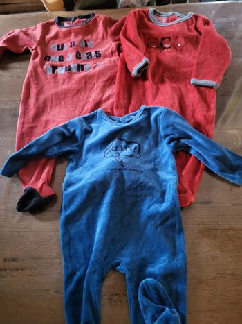 Lot 3 babygros velours garçon 9 mois