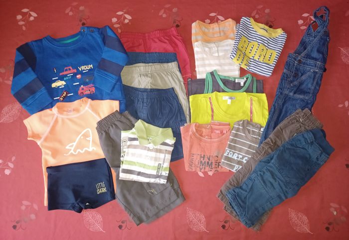 Lot vêtements garçon 12 mois