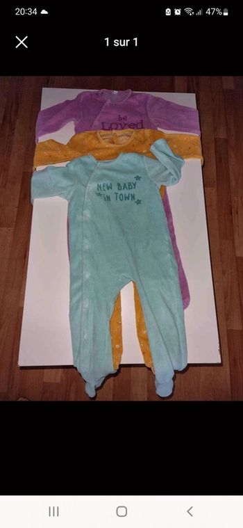 Lot 3 pyjamas