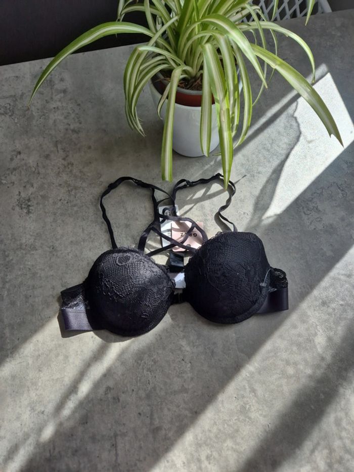 Soutien gorge - photo numéro 2