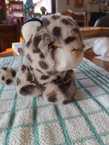Peluche bébé léopard 16 cm