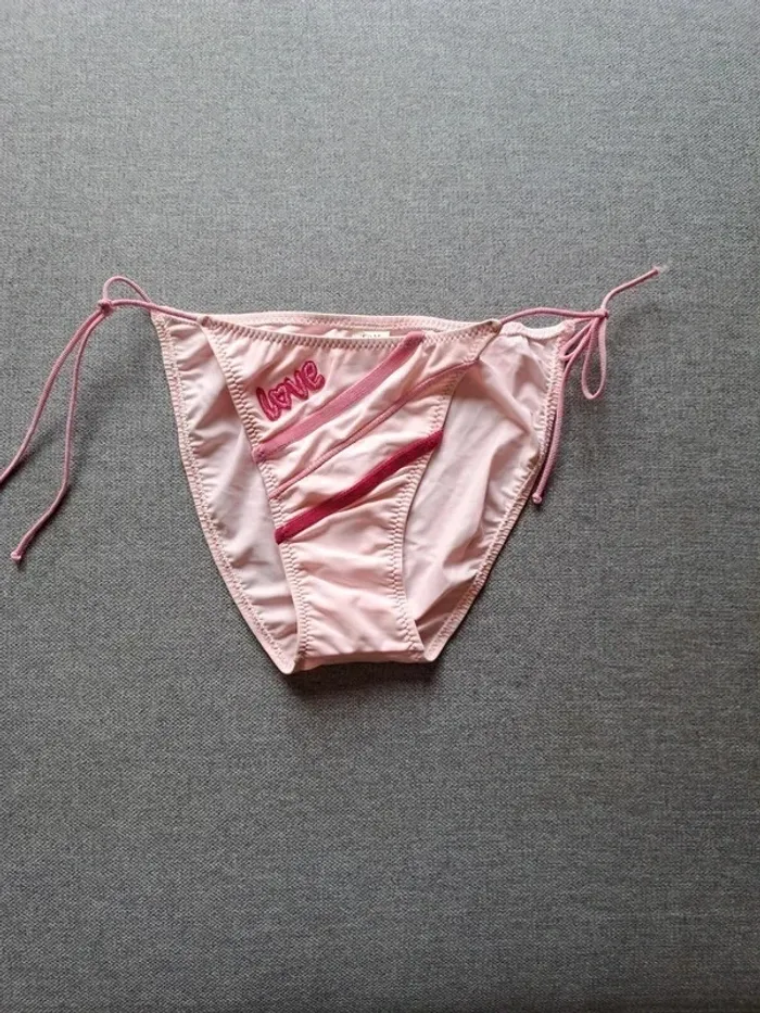 Maillot de bain / bikini rose rayé en L - photo numéro 2