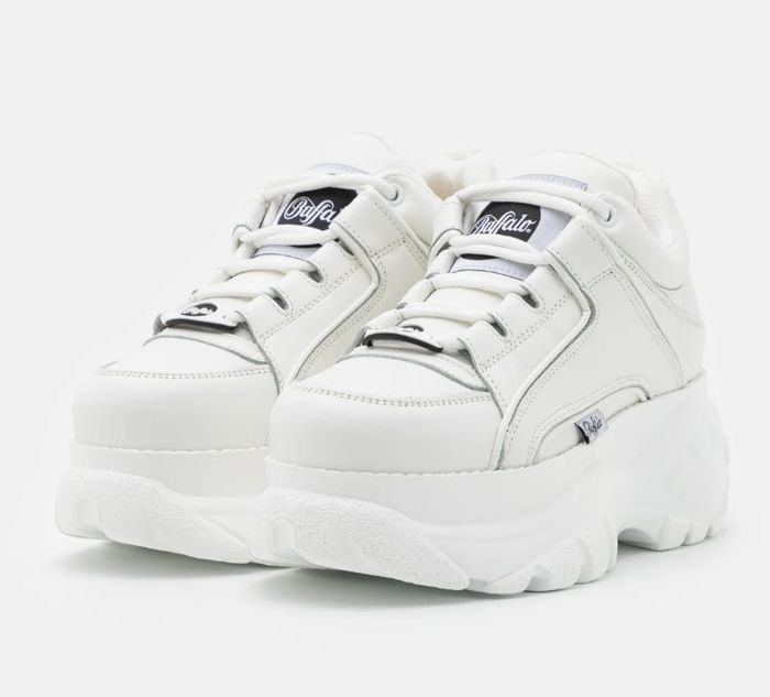 Buffalo classic low 100 % cuir neuves 36 EU