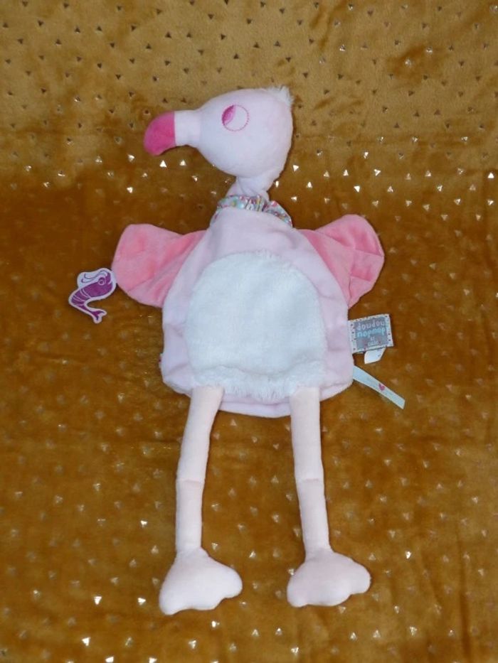 Doudou flamant rose kaloo nop nop