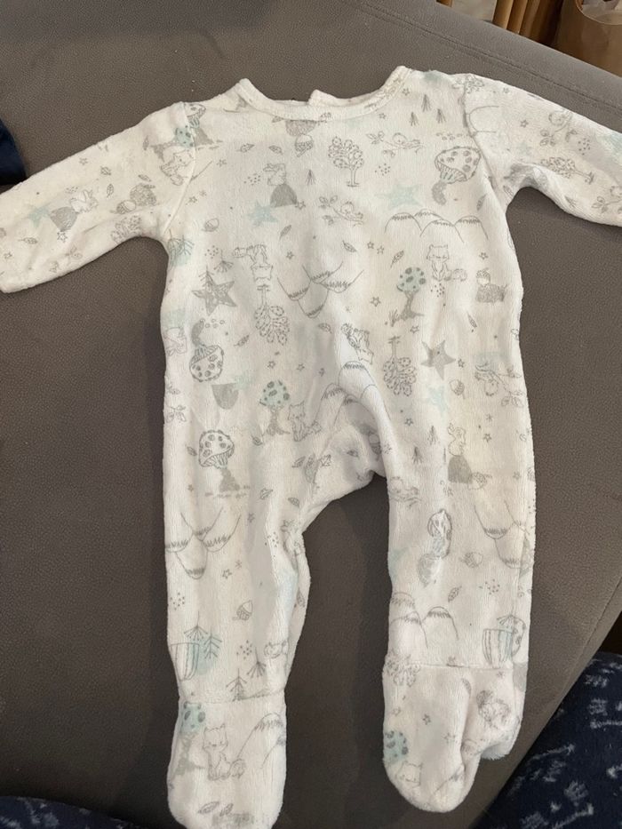 Pyjama - photo numéro 2