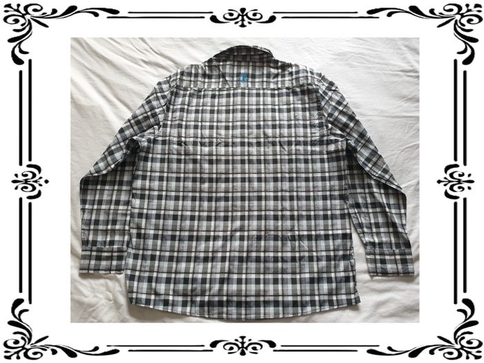 Chemise taille XXL. - photo numéro 2