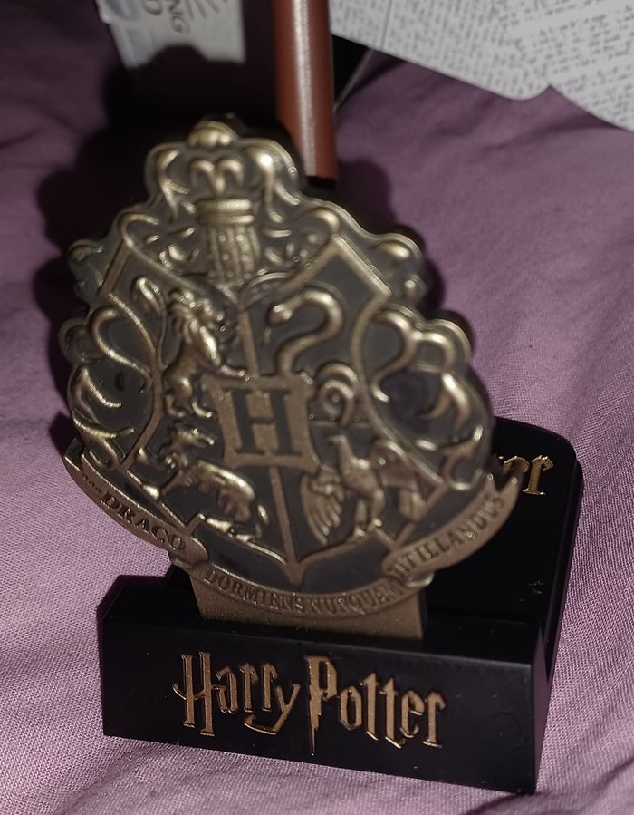 Stylo baguette sur socle Luna Lovegood - photo numéro 3