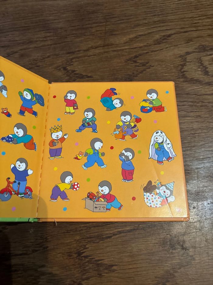 Livre T’choupi soigne un oiseau - photo numéro 2