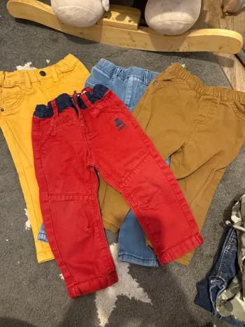 Lot pantalons garçon 18 mois