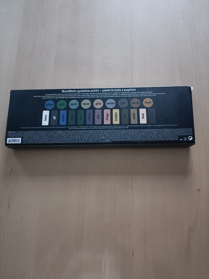 PALETTES METAL + SERPENTINA KAT VON D - photo numéro 4