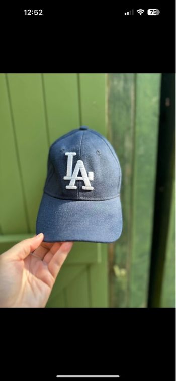 Casquette bleu marine