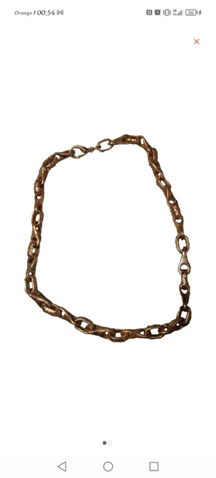 Collier