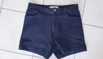 Short en lin Tissaia taille 42