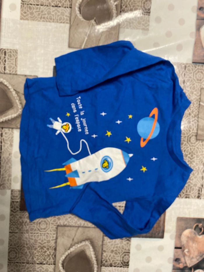 Tee shirt longues manches 2 ans
