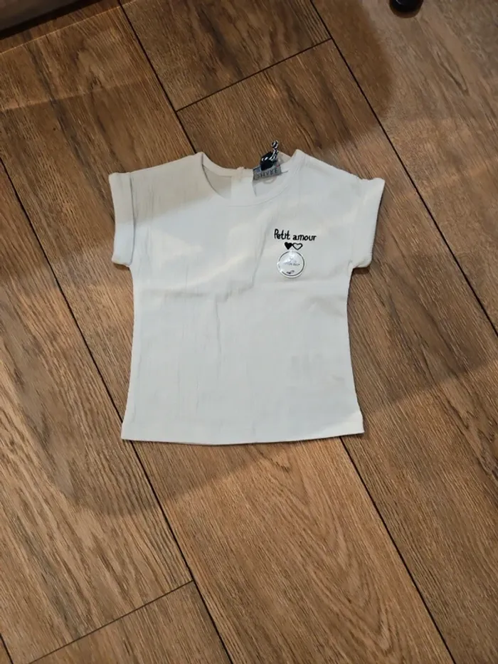 Ensemble robe et tee-shirt - photo numéro 2