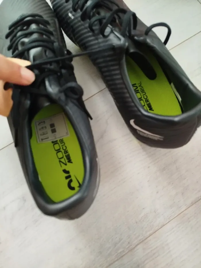 Crampons Nike zoom neufs - photo numéro 4