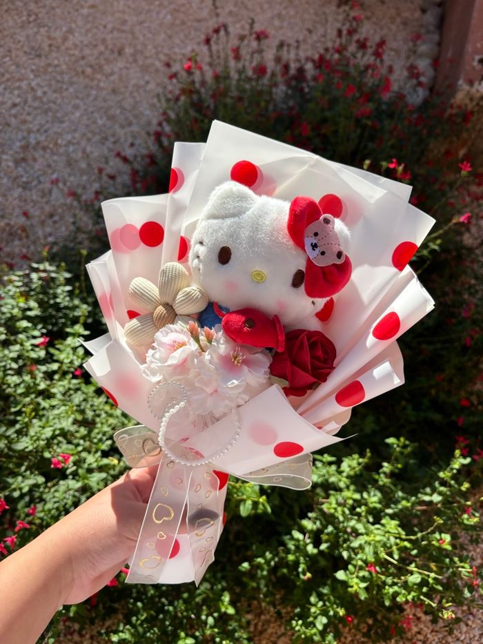 Bouquet fleur Hello Kitty