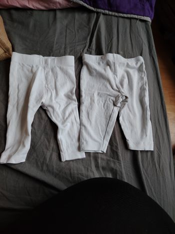 Lot de deux leggings blanc taille 3 mois