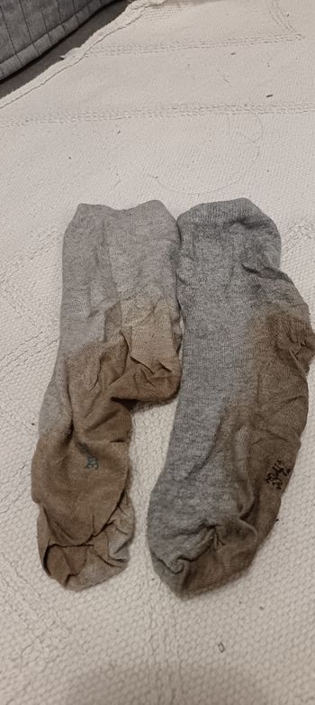 Chaussette grises bien portées