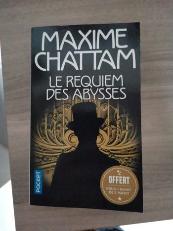 Le requiem des abysses Maxime Chattam