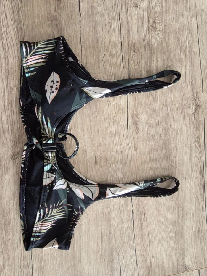 Haut maillot de bain - photo numéro 2