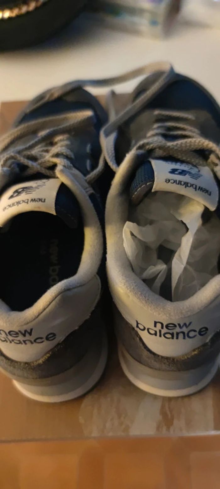 Baskets New Balance classic 574, pointure 37 - photo numéro 3