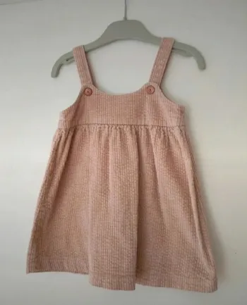 (c) Robe velours côtelé Kiabi 24mois