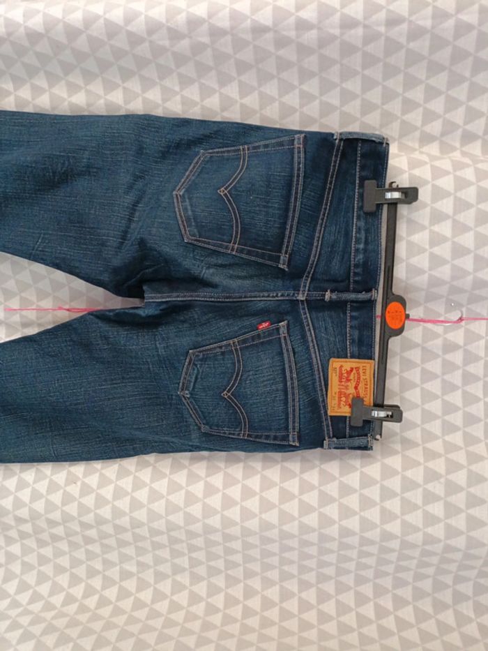 Jean Levi's 527, 32/34 taille 42 - photo numéro 3