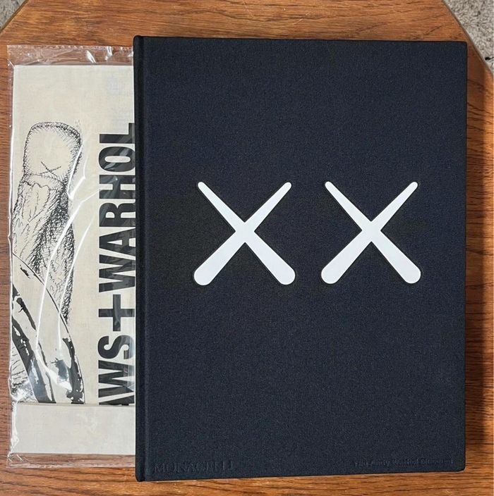 Kaws x Andy Warhol Artbook Neuf - Collector - sold out - photo numéro 4