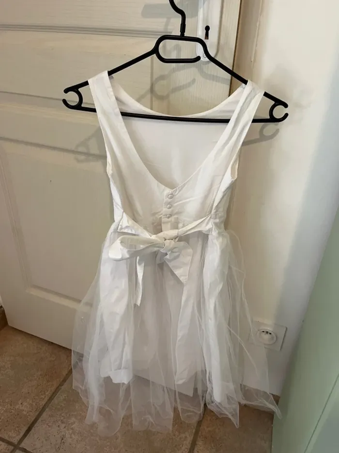 Robe blanche - photo numéro 3