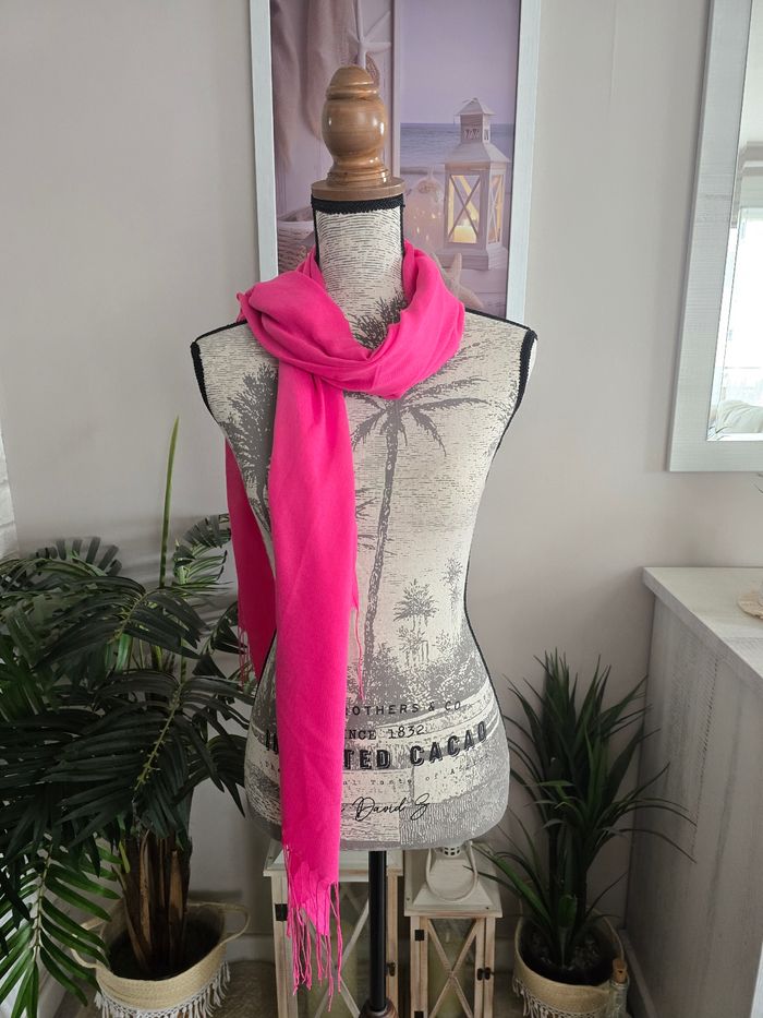 Grand foulard rose - photo numéro 2
