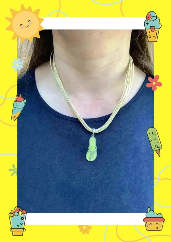 Collier vert tong