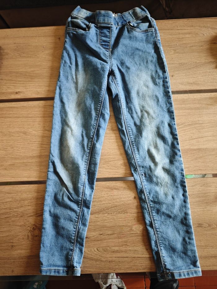 Lots vêtements fille 8 ans, neuf à bon état - photo numéro 2