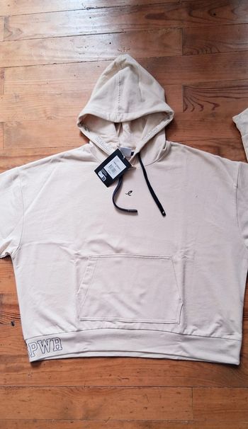Sweat à capuche neuf femme taille xs