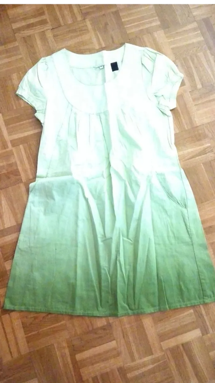 Robe degrade verte  T40 - photo numéro 2